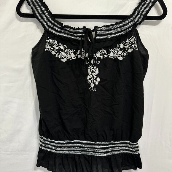 Iz Byer California BOHO Embroidered Camisole Crop Top Size S - Picture 1 of 4